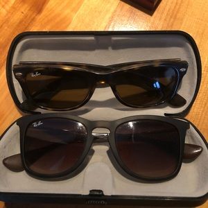 Two pair rayban sunglasses